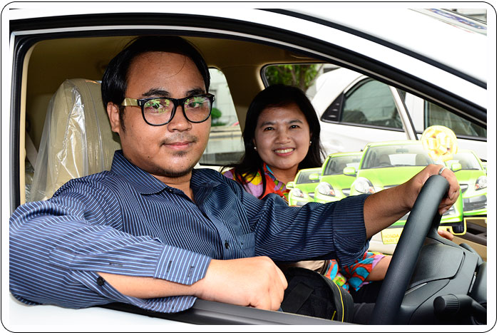 คุณปรัชญา สิงห์เขตต์