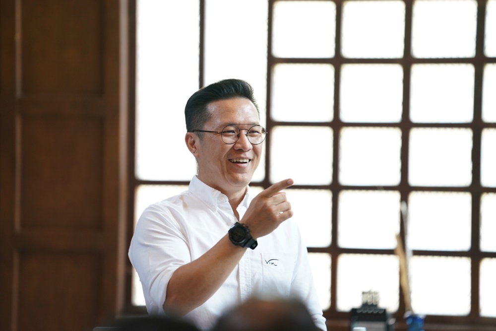 รวมทริคเด็ดจากพี่วิน บัดดี้ เจ้าพ่อ Candid Wedding ถ่าย Wedding อย่างไรให้ดูโรแมนติกสุดฟิน