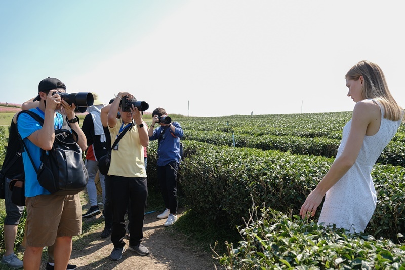 รวมทริคเด็ดถ่ายแฟชั่นเซ็ตยังไงให้อลังการ
