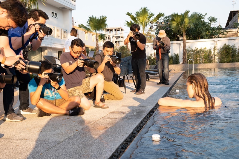 รวมทริคเด็ดถ่ายแฟชั่นเซ็ตยังไงให้อลังการ