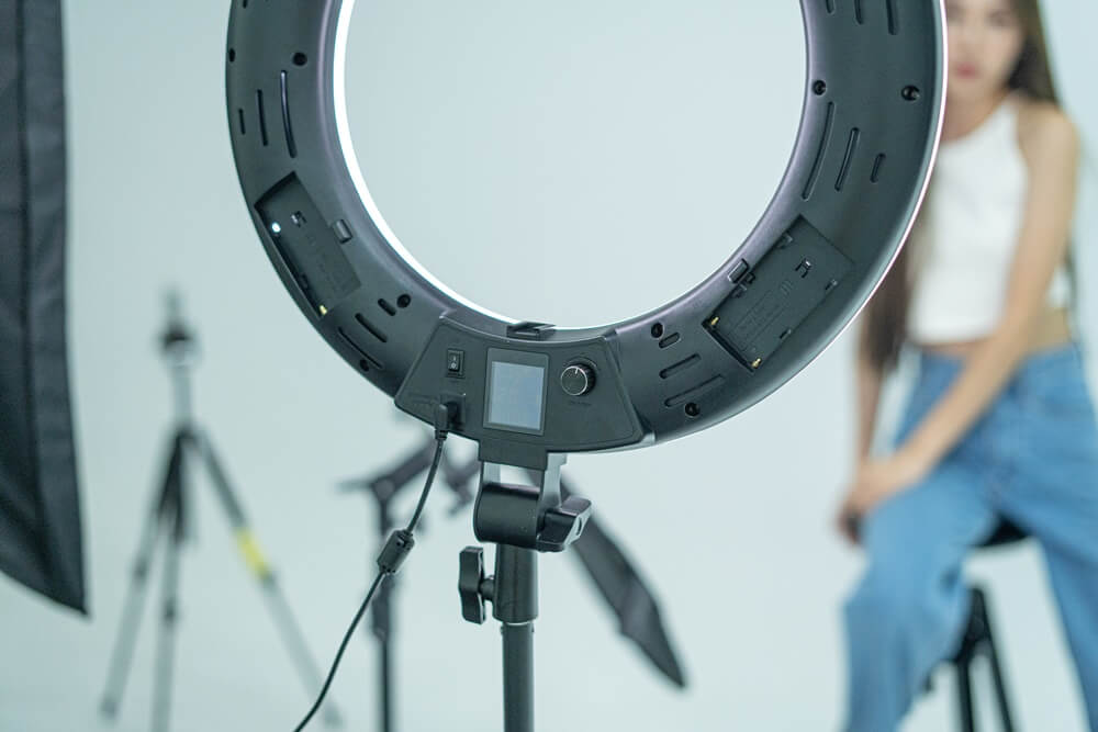 รีวิว LED Viltrox ไฟ Ring light พร้อมรีโมท ที่สายโซเชียลถ่ายเดี่ยวต้องลอง