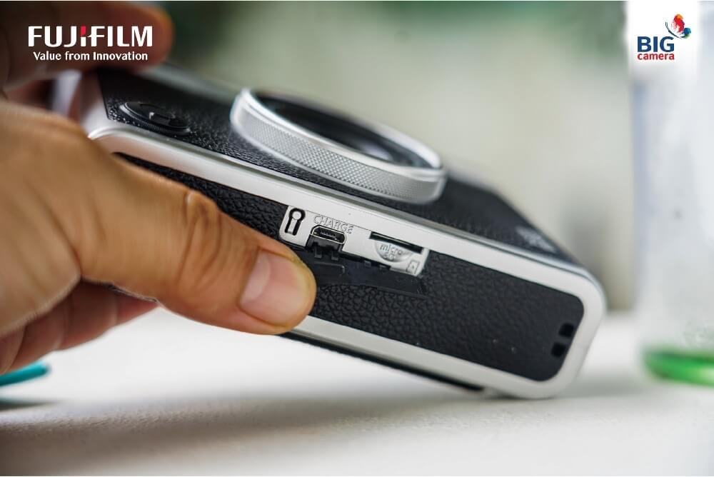 Fujifilm instax mini Evo