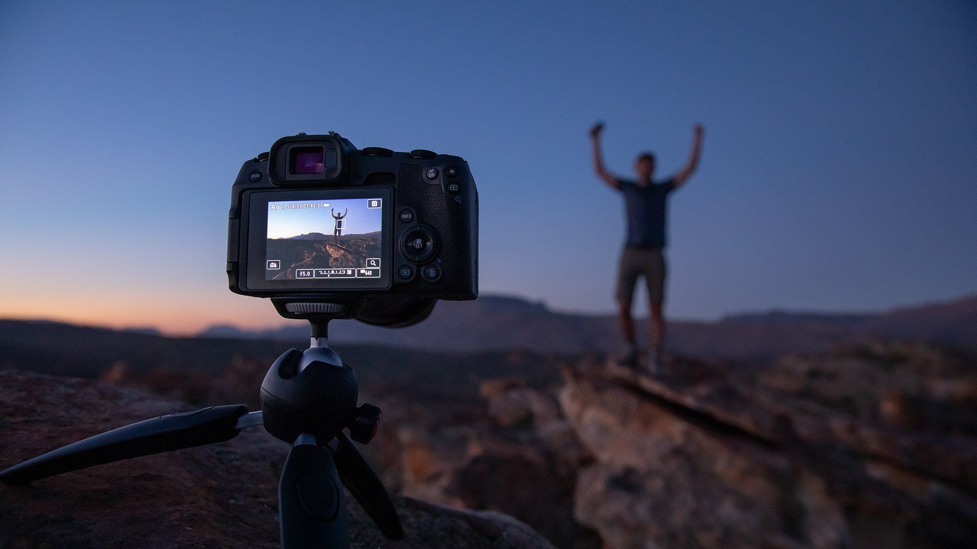 ส่องกล้องใหม่มาแรง Canon EOS RP Full Frame ตัวเล็ก หัวใจแกร่ง สายเที่ยวห้ามพลาด